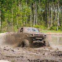 mud-bog-2358844_1280